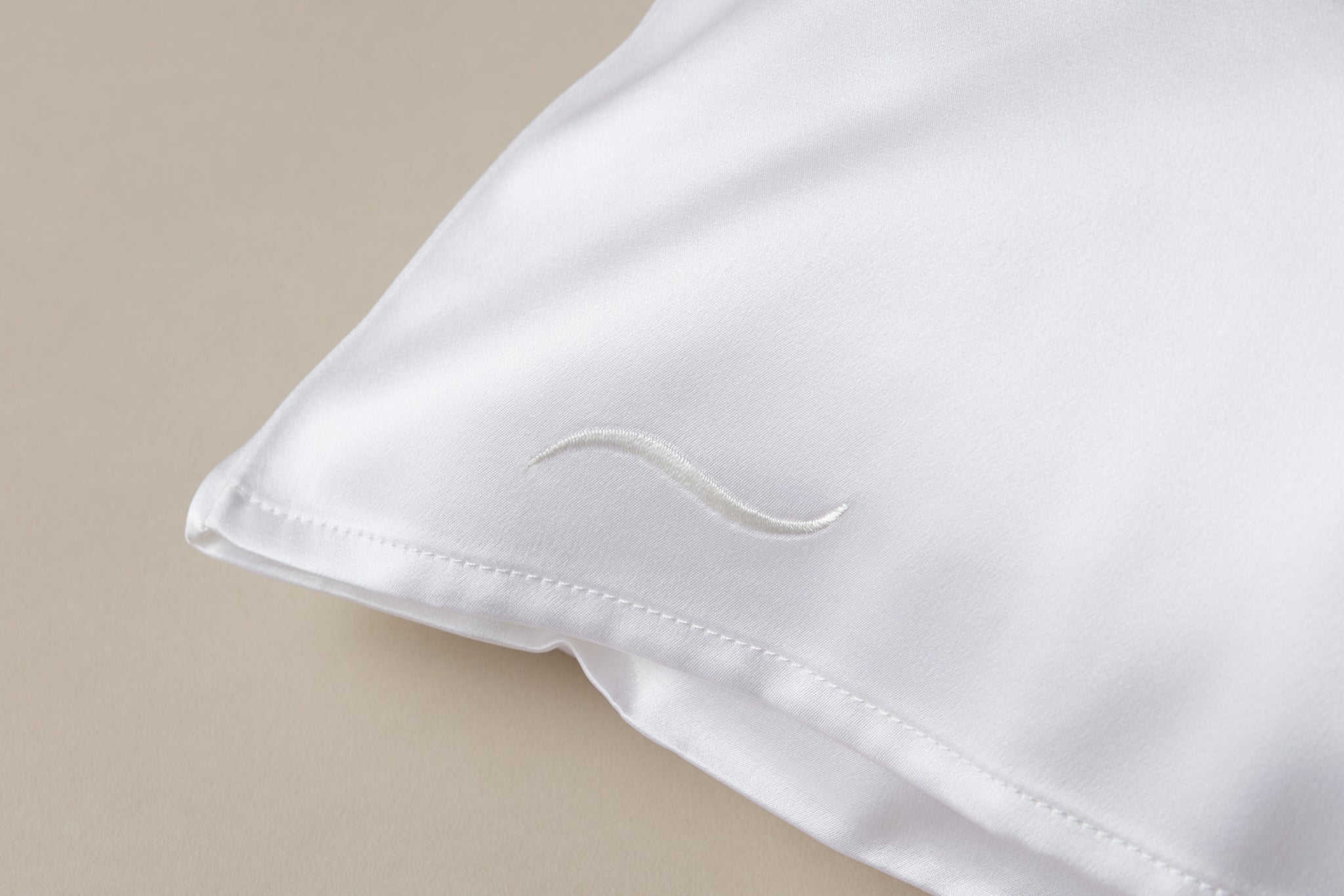 White Standard/Queen Size Envelope Pillowcase NEW SIZE